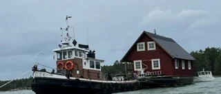 Flytande hus fick hjälp i Västervik