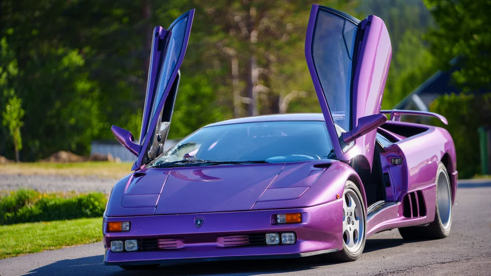 Gällivarebon Elof "Loffe" Nilsson har sålt världens mest unika modell av Lamborghini Diablo SE30. Nu ställs den ut på Pebble Beach Concours d'Elegance i Kalifornien i augusti.