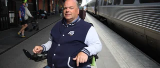 Andreas från Linköping skadade sig svårt när han skulle åka tåg