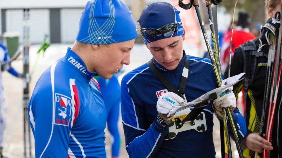 Brons. Rasmus Wickbom, till höger, knep brons när medeldistansen avgjorde på JVM.