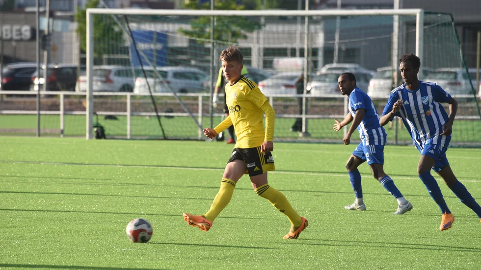 Cevin Carlsson klar för Kalmar FF:s akademi. 