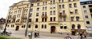 Bygget sågs som en skandal