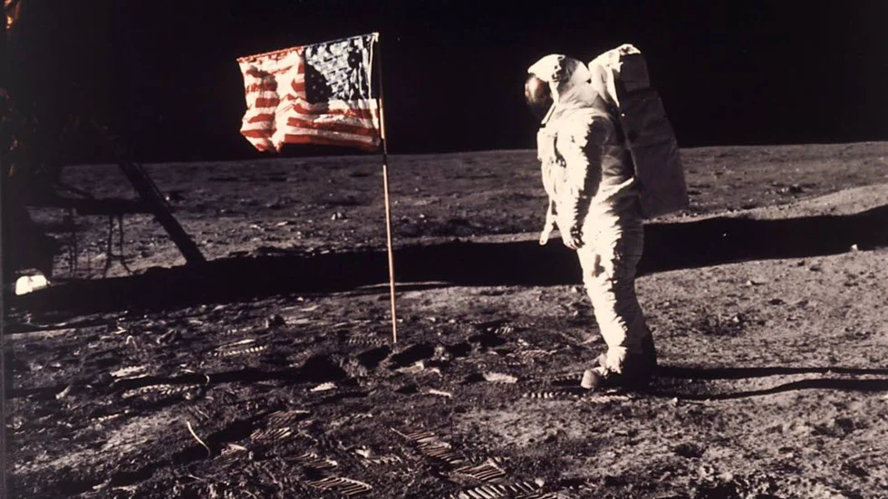 Hur var det nu egentligen? Edwin ”Buzz” Aldrin fotograferad under den amerikanska månlandningen, den 20 juli 1969.
