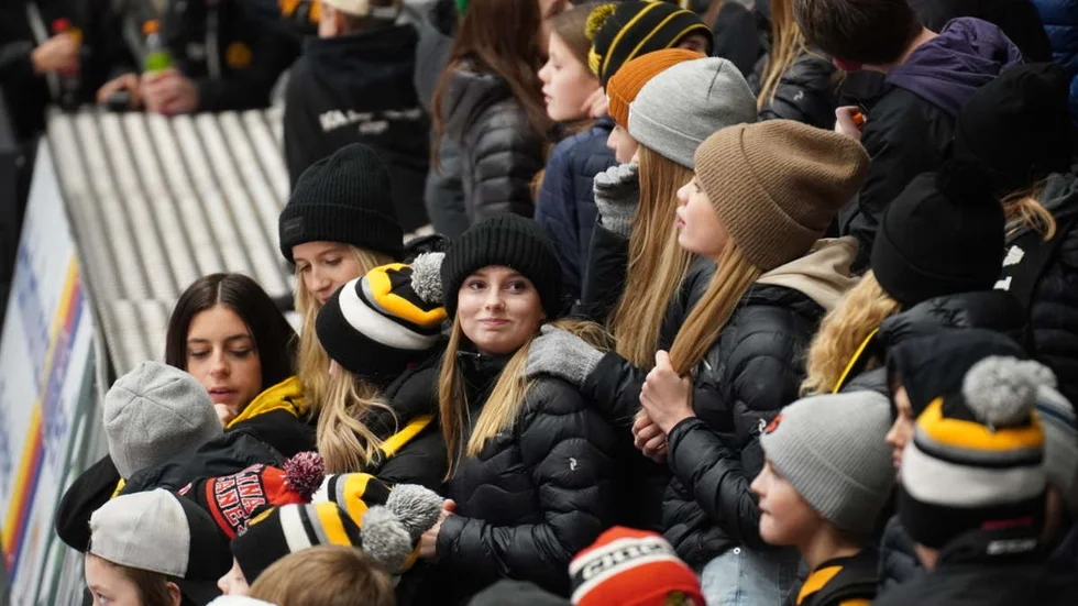 Se vimmelbilder från torsdagens match.