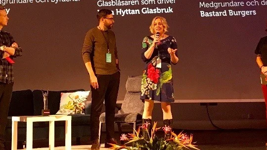 Glasblåsaren Linda Isaksson berättar om sin verkskamhet under Misstagens Mästare.