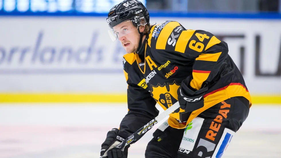 AIK-backen Jonathan Pudas är tillbaka efter handskadan.