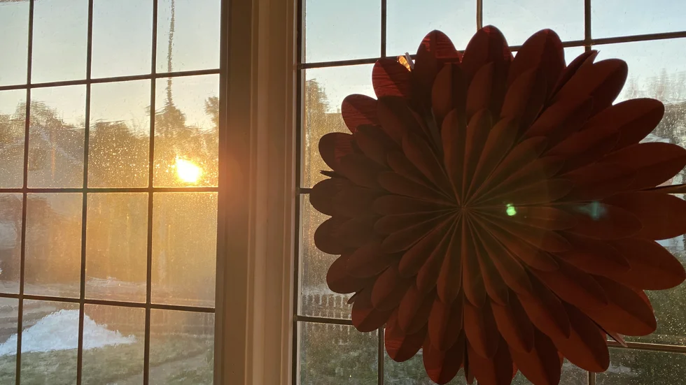 På nyårsdagen kan solen titta fram.