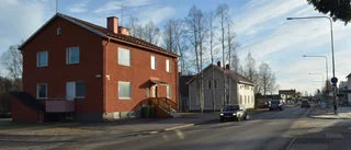 Flyktingkrisen sätter stopp för husförsäljning