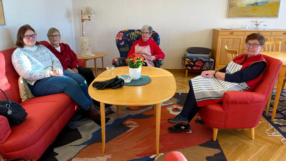 De fyra första volontärerna är på plats. Från vänster: Sofia Eriksson, Gerd Liljedahl, Gun Björne och Gudrun Lidehorn.