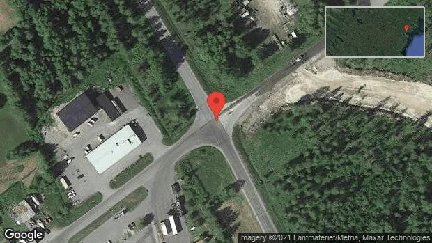 En lastbil i trafikolycka på väg 510