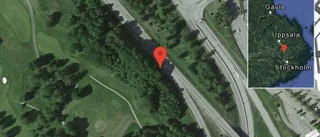 Stopp på väg 263 på grund av singelolycka med en personbil