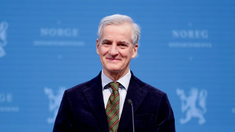 Jonas Gahr Støre vid pressträffen.