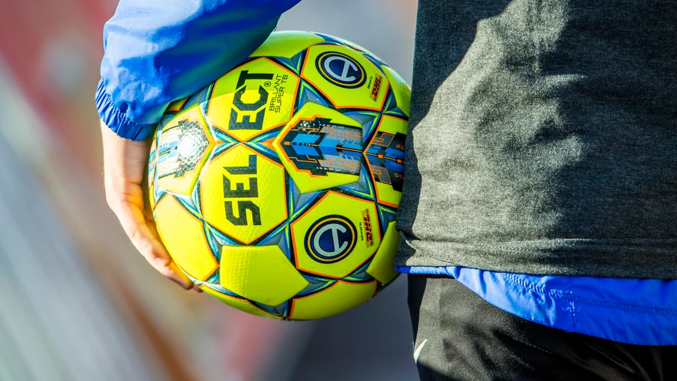 Fotboll är den största sporten i Norrbotten och den har minskat med 13,8 procent.