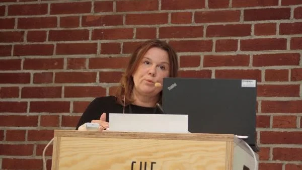 – Det är lätt att få jobb, men desto svårare att rekrytera, säger  Agneta Tjernström, Arbetsförmedlingen. 
