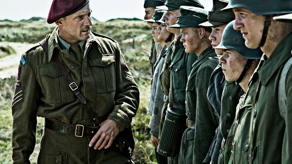 Sergeant. Roland Möller spelar Rasmussen på ett sätt som berör.