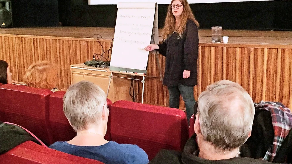 Informerade. Therese Hörnquist berättade bland annat om aktiviteter för de asylsökande som bor i Boliden.