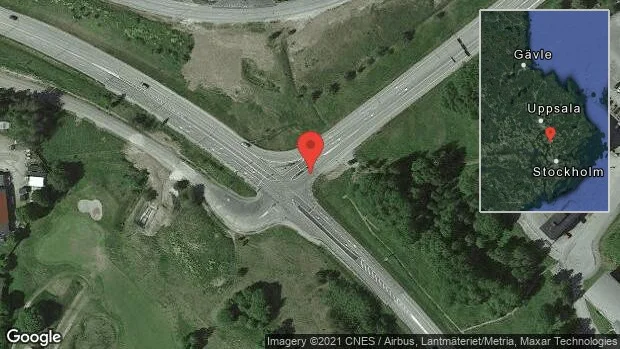 Lastbil stillastående på väg 273