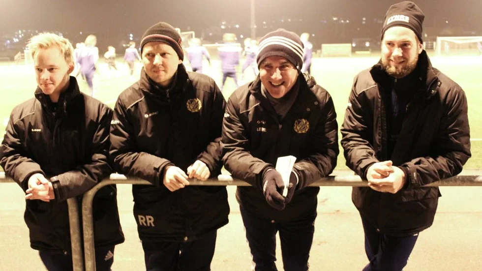 Hungrig ledartrojka. Linus Hallberg, Rikard Ruul, Josef Massi och Jonas Södling tror stenhårt på nystatsningen i Västar Husby.