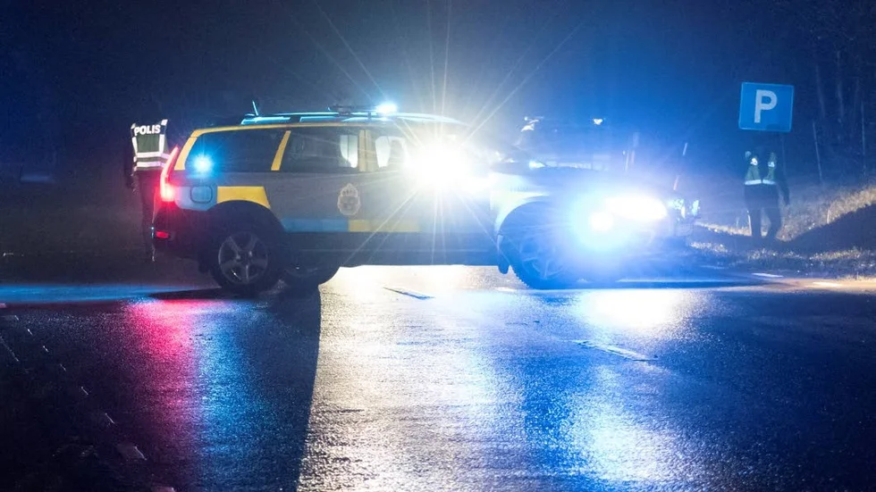 


En polispatrull stannade en bilist som nu misstänks för rattfylleri och narkotikabruk.



