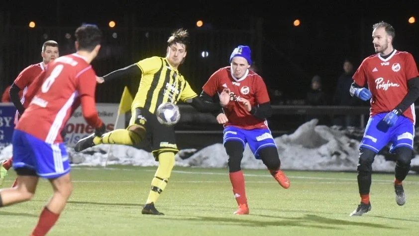 Markus Oscarsson Johansson gjorde en bra match för Gullringen mot Djursdala.