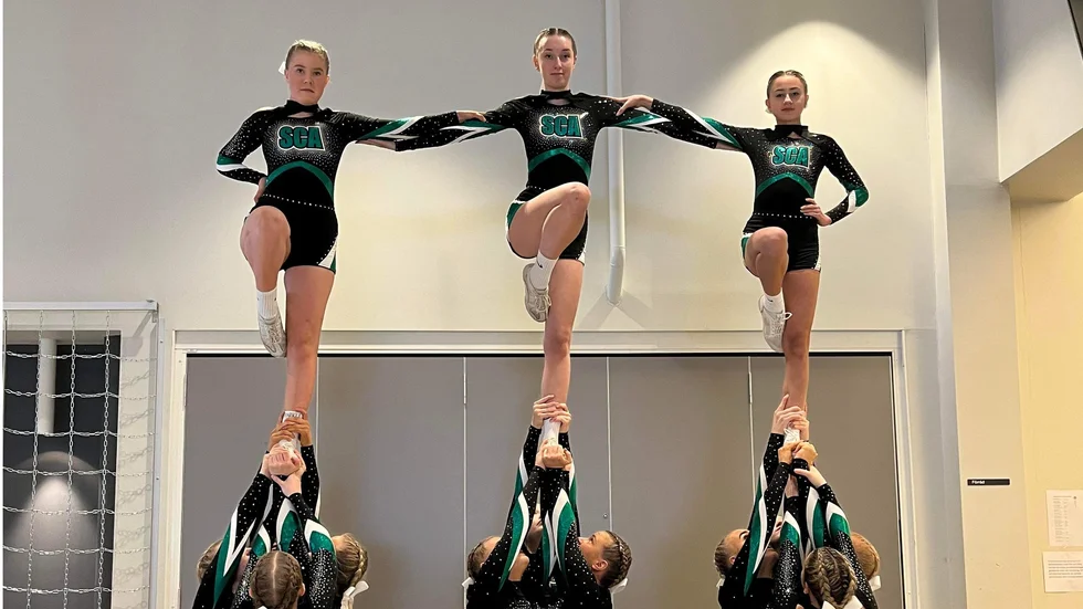 Sparkles, som tävlade i senior level 3, tog hem guldet av två tävlande lag och är klara för riksmästerskapet.