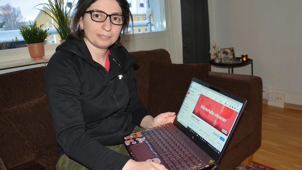 Mervat Ibrahim tröttnade lite grann på hetsen som springvikarie och startade facebookgruppen Värdefulla Vikarier. "Som vikarie hoppar vi in med kort varsel ocb jobbar ibland jättelånga pass. Jag tycker att arbetsgivaren ska värdera vikarier mer än vad som görs i dag".