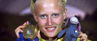 En Ior på Annie Lööfs axel