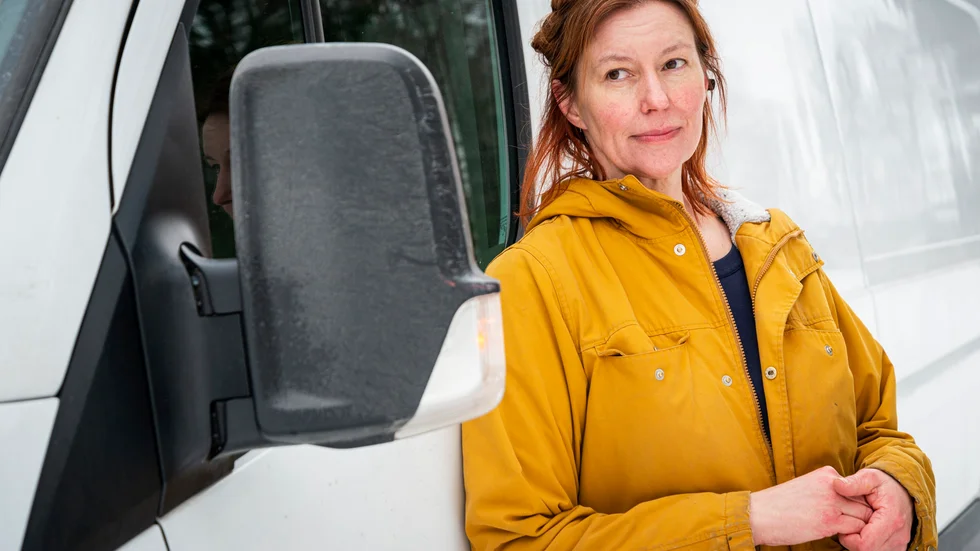 Anledningen till att Marie Jonsson gör det här är för att hon är både upprörd och ledsen över utvecklingen i Ukraina.