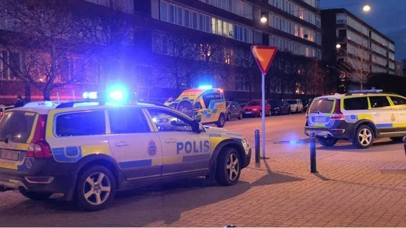 Många oklarheter. Efter storbråket i söndags hadepolisen i måndags fullt upp med att reda ut vilka som varit inblandade och vad som hänt.
