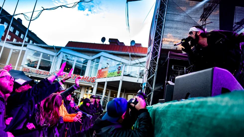  Hank von Hell besökte Kirunafestivalen 2019. Efter två års uppehåll genomförs sista Kirunafestivalen i gamla centrum i sommar.