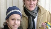 Norrköpingskillarna Victor Ringberg (till höger) och Joakim Larsson vann i helgen SM-guld med LHC:s 16-årslag. Det största vi varit med om sa grabbarna.
FOTO: LARS T JACOBSON