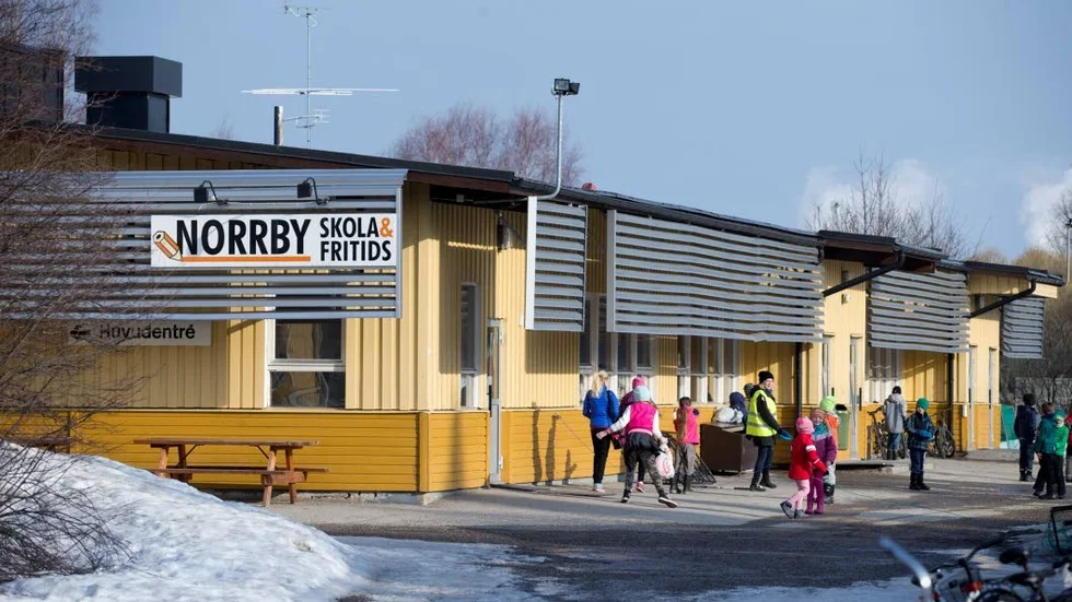 Ingen elevflytt. Nämnden var enig om att inga elever skulle flyttas vare sig till eller från Norrbyskolan.