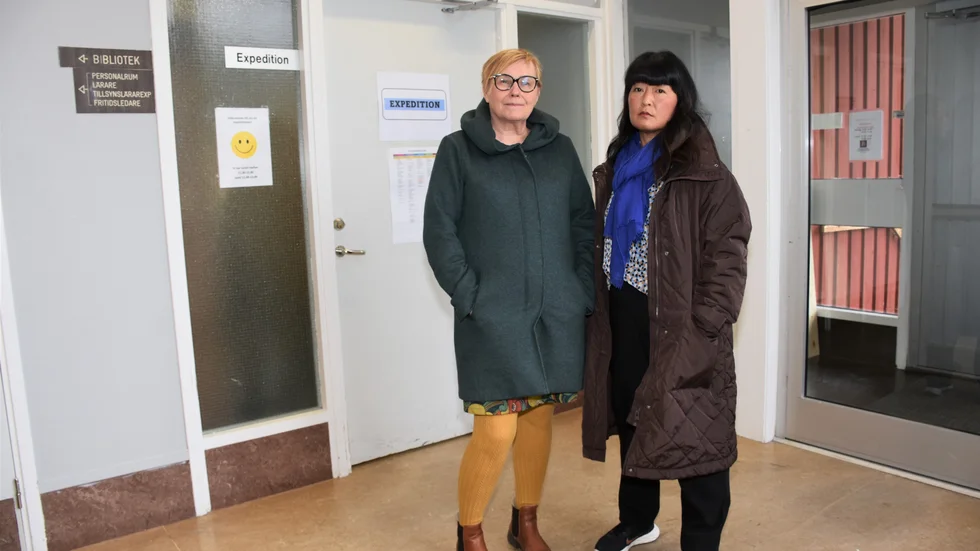 Under torsdagen hölls ett krismöte vid Vittangi skola. Skolans rektor, Siv-Britt Mangi och skolchefen Viktoria Björklund på bild.