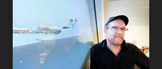 Teaterchefen tvingas gå