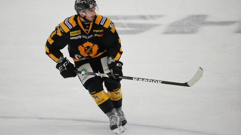 KLAR. Fredrik Lindgren återvänder till Skellefteå AIK. (Arkivbild)