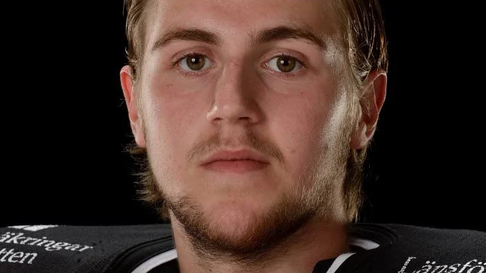 TILL ÄIF. Albin Ström, Piteå Hockey.