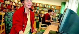 Färre böcker lånas på biblioteket