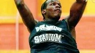 Klockren förstärkning? Nja, Kelly Grant, coach i Dolphins, räknar inte med någon fortsättning för amerikanen Rashad Bell i Norrköping.
Foto: Robert Svensson (011-200 463)
robert.svensson@folkbladet.se