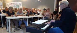 Fullt hus vid PRO Örnäsets höstmöte