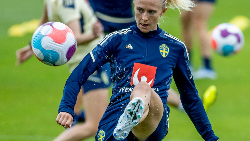 Rebecka Blomqvist startar på topp för Sverige i kvällens landskamp borta mot Spanien. Arkivbild.