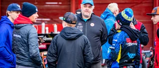 Skandal är för starkt ord – men riskabelt med nya matchdatumet 