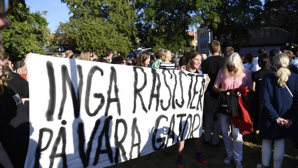 Många protesterar mot främlingsfientlighet, så även skribenten "Svensk?" Bilden är från Almedalen 2018.