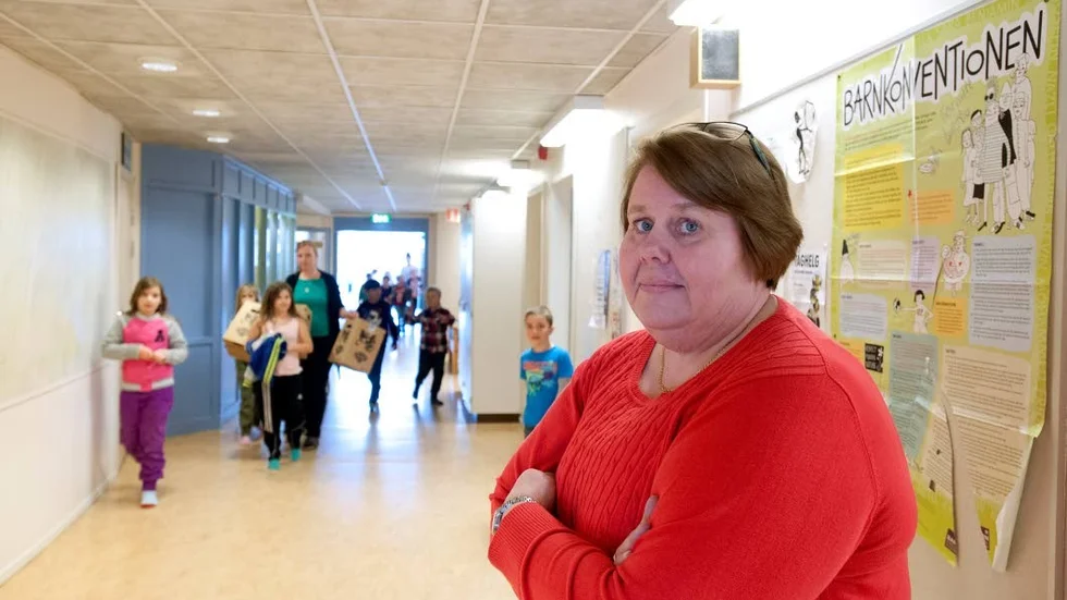 - Jag kan inte längre rekommendera unga att bli lärare, säger Monica Andersson.