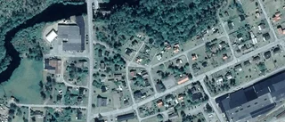 30-åring ny ägare till fastigheten på Strömgatan 6 i Järnforsen - prislappen: 350 000 kronor