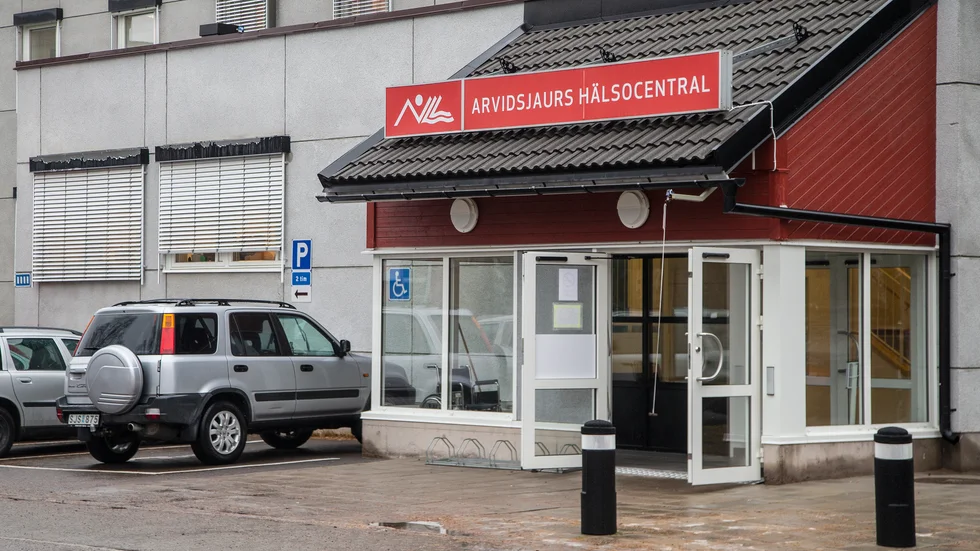 Den mobila sjukmottagningen som ska utgå från Arvidsjaurs hälsocentral är försenad.