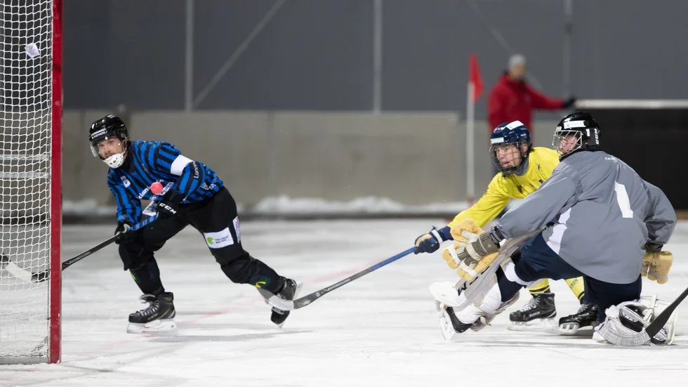Lagkapten Teemu Määttä satte spiken i kistan med sitt andra mål i matchen.