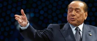 Jag mår bra, hälsar Berlusconi från sjukhuset