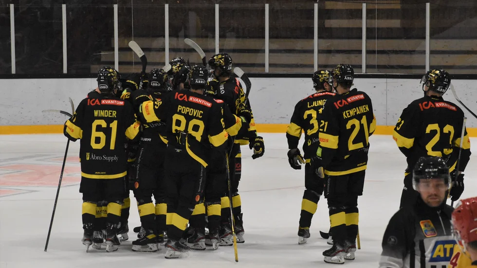 Vimmerby Hockey möter Kallinge/Ronneby IF på bortais. 