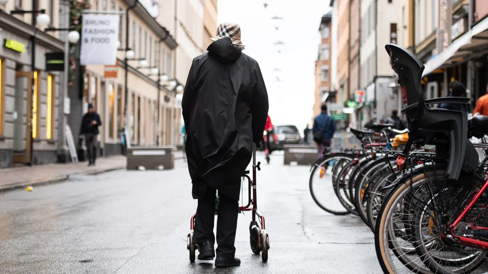 De särskilda rekommendationer som gällt för landets 70-plussare och personer i andra coronariskgrupper slopades den 22 oktober.