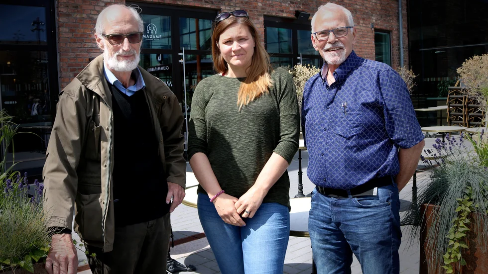 Bygdegårdarnas Riksförbund vill gärna hjälpa till under pandemin med både lokaler och ideell arbetskraft, från vänster: Rune Hallgren, Östra Ed, Lotta Nordlöf, Kaga och Lars Nilsson, Gryt.